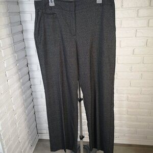 Van Heusen Studio Stretch Ladies Size 14R Black & Grey Plaid Straight Leg Pants